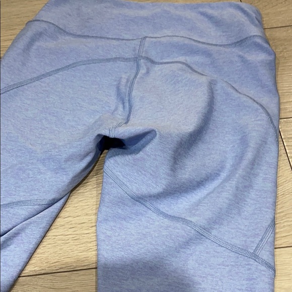 Outdoor Voices textured Compression - Picture 3 of 3